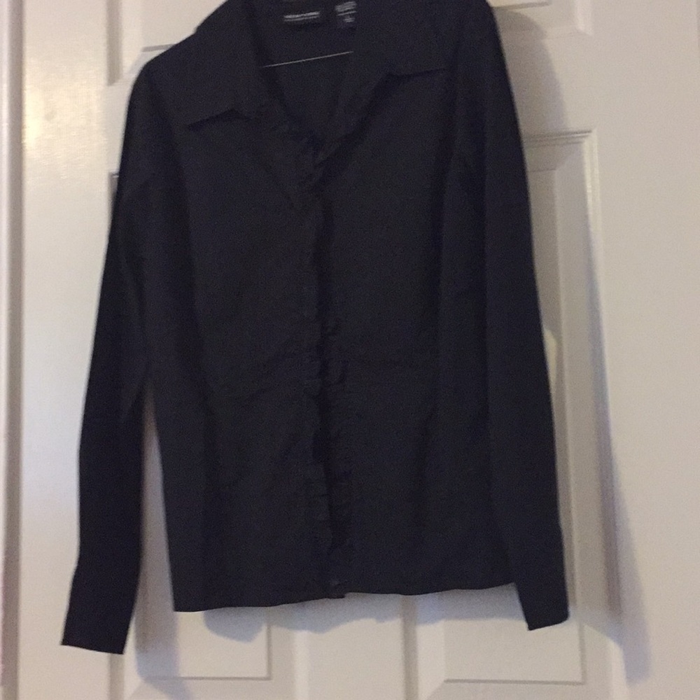 New York and company shirt size L